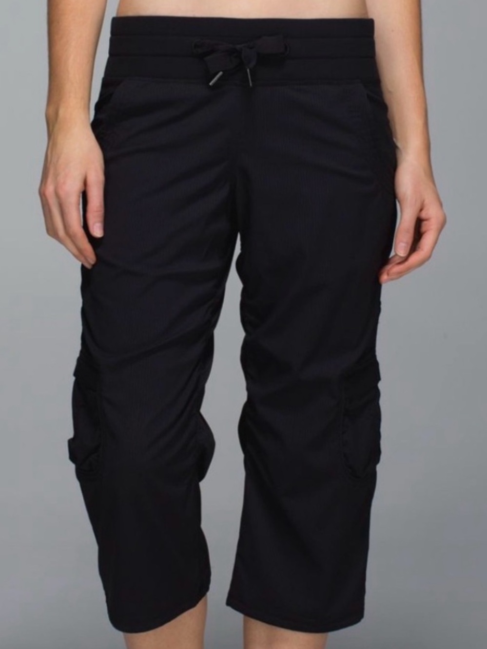 Lululemon Dance Studio Jogger Cropped Black Athletic Pants Size 10
